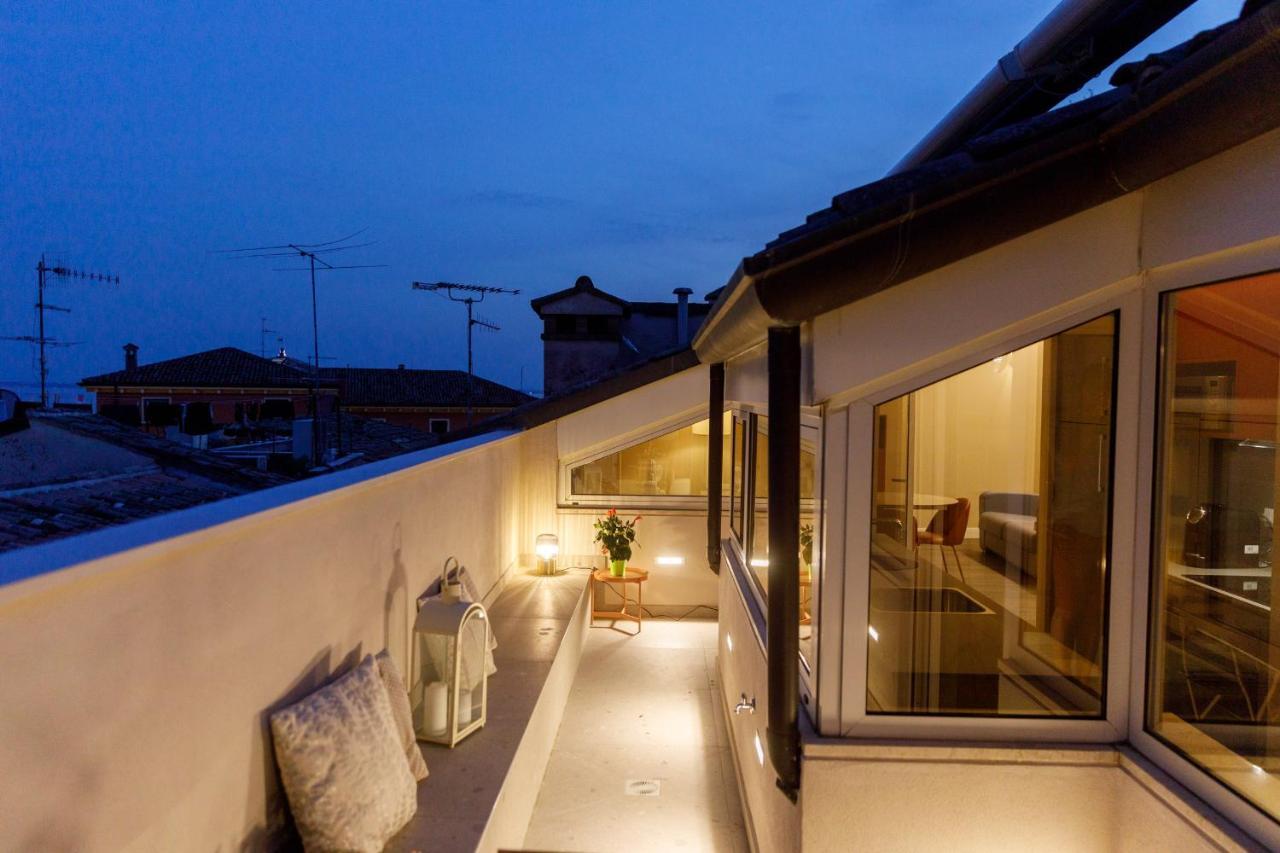 Casa Flores Apartments Bardolino Esterno foto